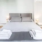 Dama Bed & Breakfast 3*