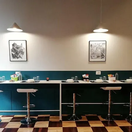 Alojamento de Acomodação e Pequeno-almoço Dama Nápoles